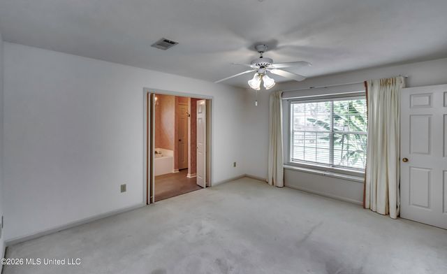 205 N Shadow Lake Drive, Clinton, MS 39056