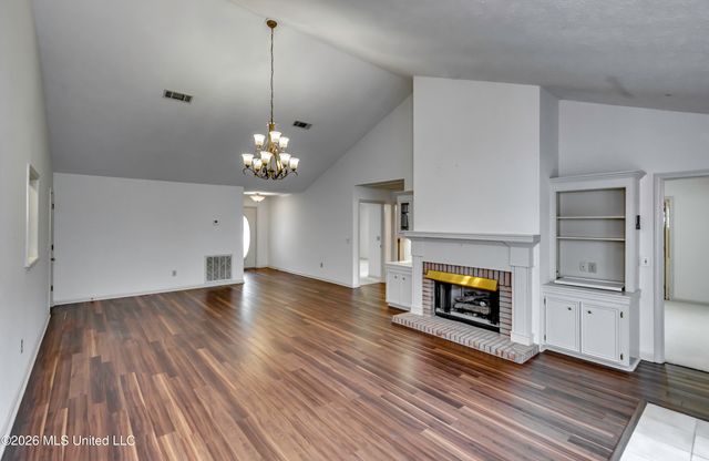 205 N Shadow Lake Drive, Clinton, MS 39056