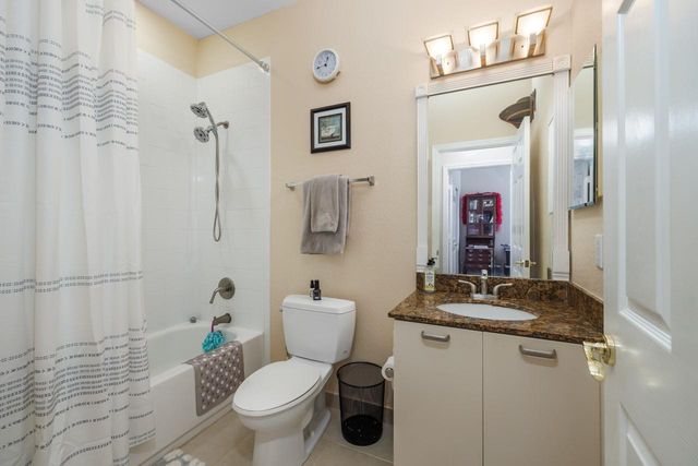 55 SE Palermo Ct 105, Stuart, FL 34994