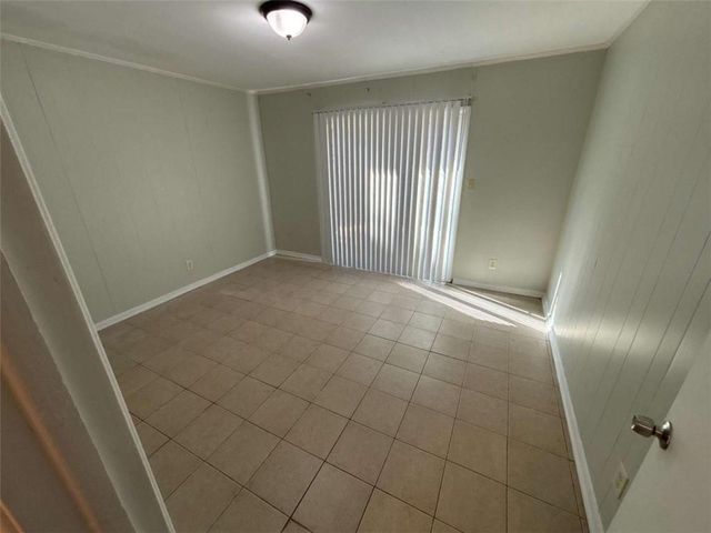 3673 Glen Falls Dr, Decatur, GA 30032