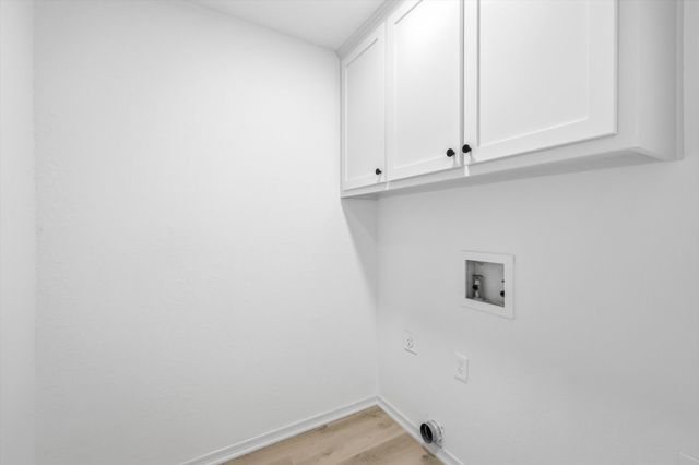 4124 Twilight Drive S, Benbrook, TX 76116