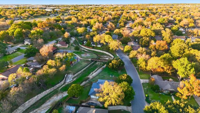 4124 Twilight Drive S, Benbrook, TX 76116