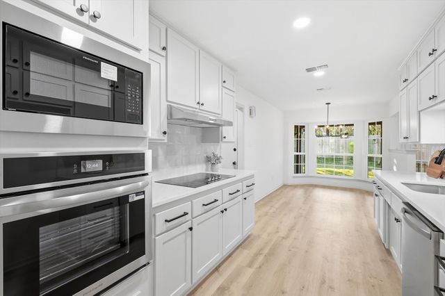 4124 Twilight Drive S, Benbrook, TX 76116