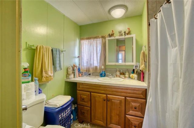 16949 S Western 51, Gardena, CA 90247