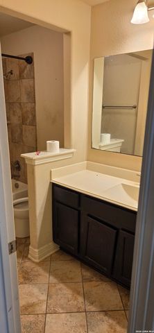 8946 HIGH BR, San Antonio, TX 78254
