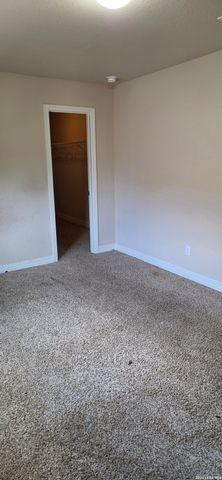 8946 HIGH BR, San Antonio, TX 78254