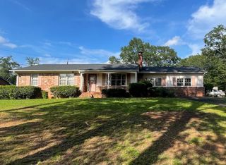 501 Briarwood Road, Spartanburg, SC 29301