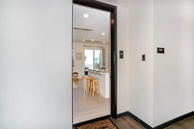 6042 Colt Place 303, Carlsbad, CA 92009