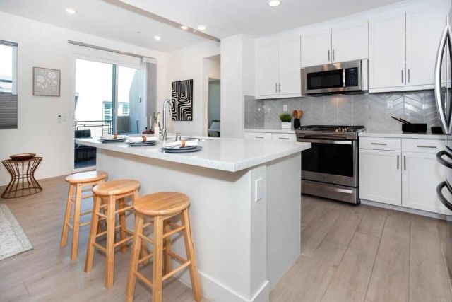 6042 Colt Place 303, Carlsbad, CA 92009