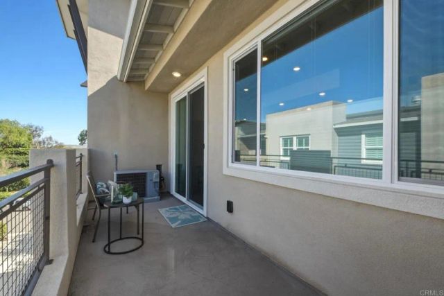 6042 Colt Place 303, Carlsbad, CA 92009