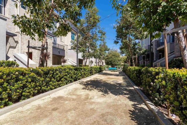 6042 Colt Place 303, Carlsbad, CA 92009