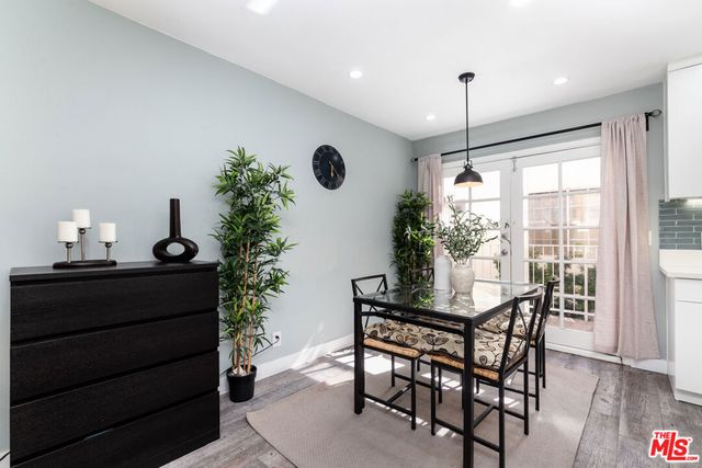 1145 Larrabee Street 6, West Hollywood, CA 90069