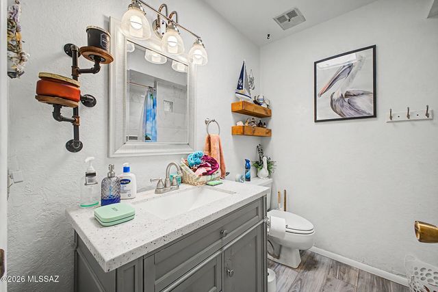 3897 E Diablo Canyon Place, Tucson, AZ 85718