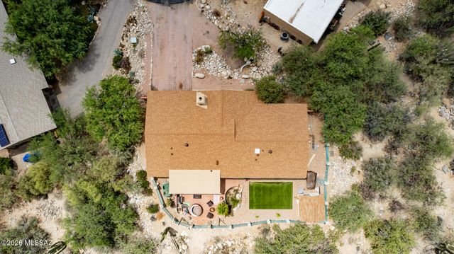 3897 E Diablo Canyon Place, Tucson, AZ 85718