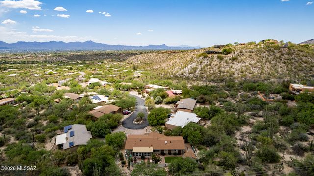 3897 E Diablo Canyon Place, Tucson, AZ 85718