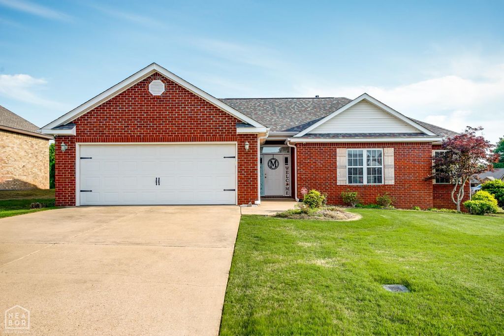 4700 Peter Trail, Jonesboro, AR 72405