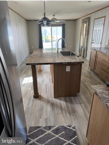 24 OLIVERS PARK DR, Annville, PA 17003