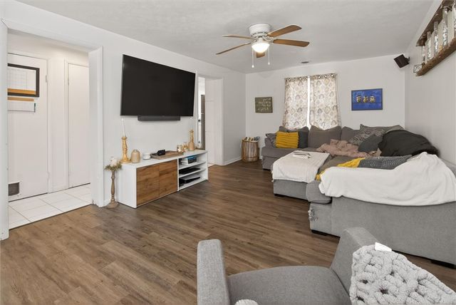 64 Clifton Street, Manchester, NY 14504