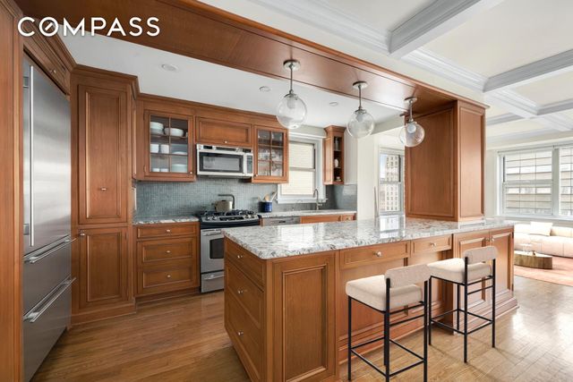 69 5th Avenue 17HJ, New York City, NY 10003