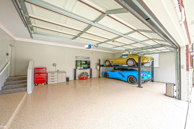 34389 Dante Drive, Chesterfield Twp, MI 48047