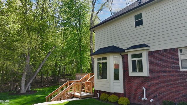 34389 Dante Drive, Chesterfield Twp, MI 48047