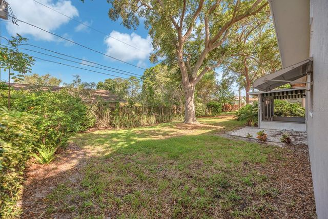 11081 143RD STREET, Largo, FL 33774