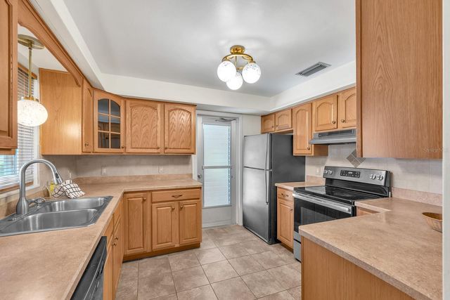 11081 143RD STREET, Largo, FL 33774