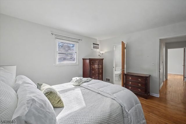 58 Mozart St, East Rutherford Boro, NJ 07073