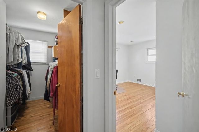 58 Mozart St, East Rutherford Boro, NJ 07073