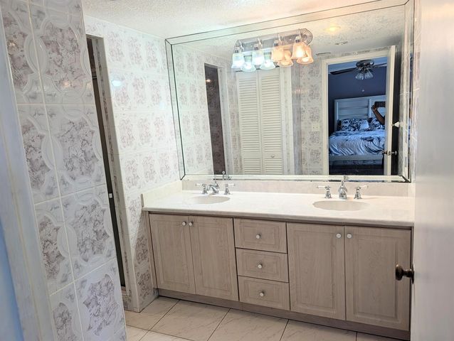 6651 Racquet Club Drive, Lauderhill, FL 33319