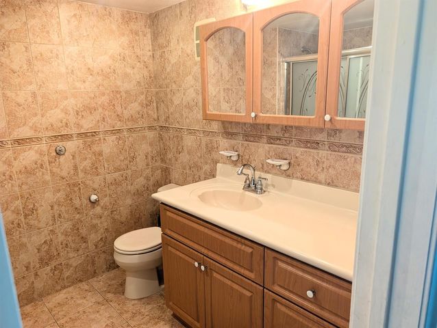 6651 Racquet Club Drive, Lauderhill, FL 33319