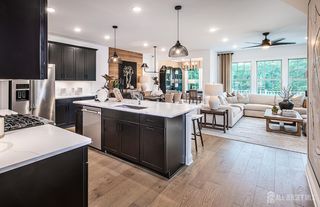 9 Ruddick Drive, South Brunswick, NJ 08852