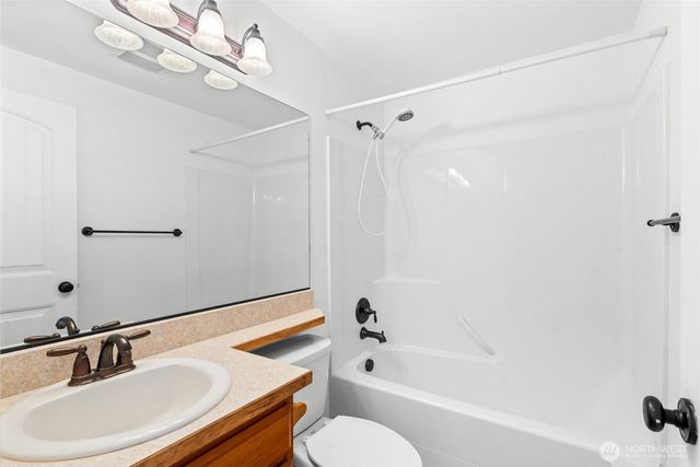 715 NE Hilltop Avenue, Quincy, WA 98848