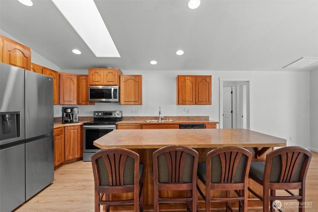 715 NE Hilltop Avenue, Quincy, WA 98848