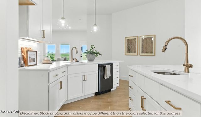 910 Silver Oaks, Carl Junction, MO 64834