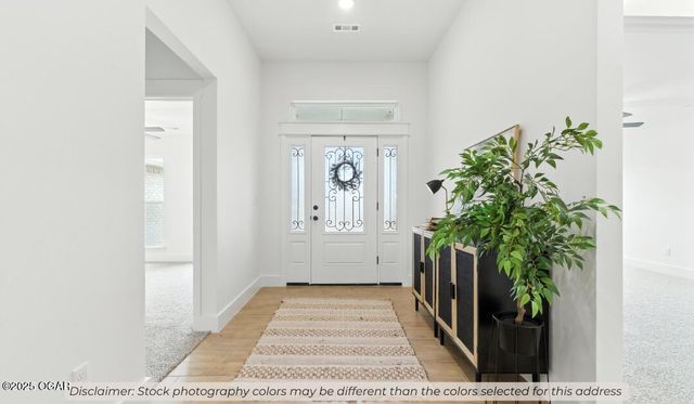 910 Silver Oaks, Carl Junction, MO 64834