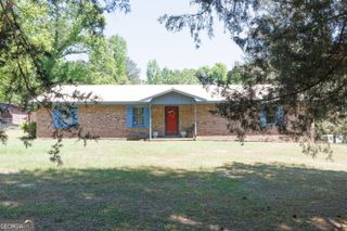 6404 Cartledge Road, Box Springs, GA 31801