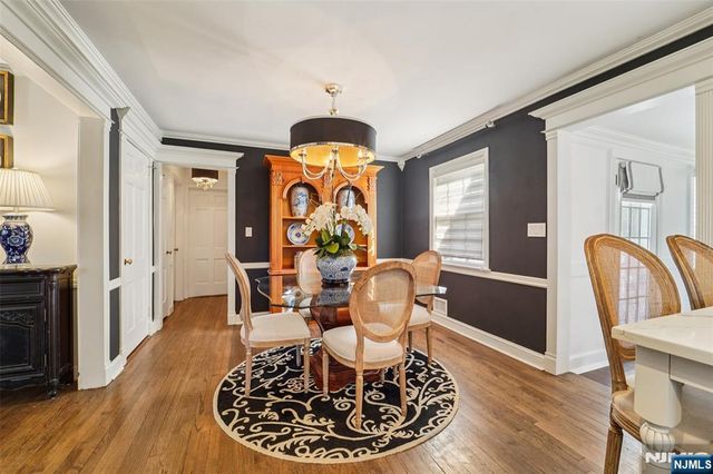 118 Lakewood Avenue, Ho-ho-kus, NJ 07423