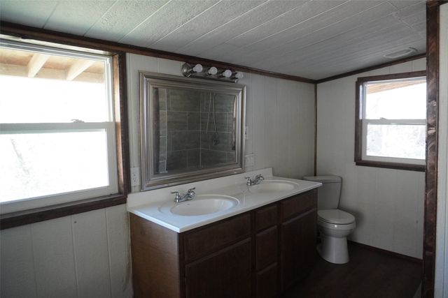 1543 County Road 2700, Mineola, TX 75773