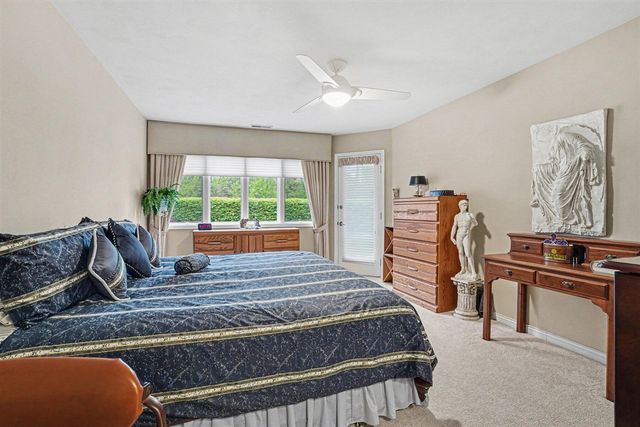355 W Columbia Avenue 104, Battle Creek, MI 49015