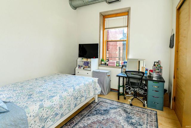 213 N Walnut Street 1 3 4, Bloomington, IN 47404