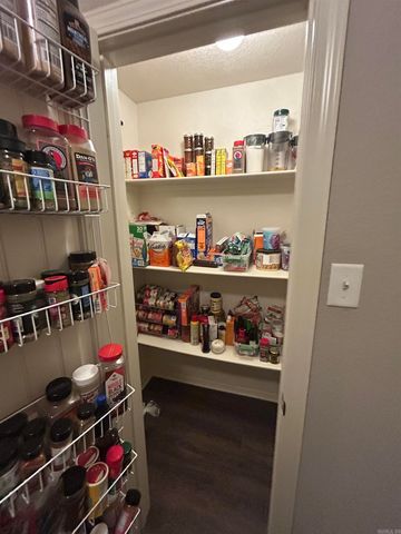 6300 Lena Drive, Alexander, AR 72002