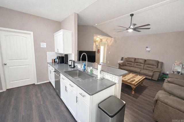 6300 Lena Drive, Alexander, AR 72002