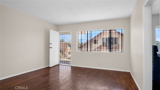 1423 Martin Luther King Jr Avenue 3, Long Beach, CA 90813