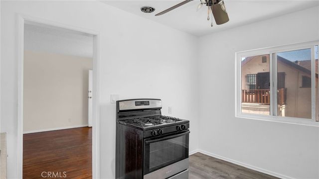 1423 Martin Luther King Jr Avenue 3, Long Beach, CA 90813