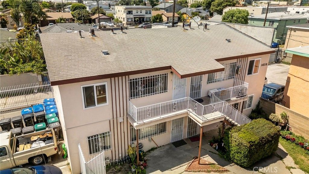 1423 Martin Luther King Jr Avenue 3, Long Beach, CA 90813