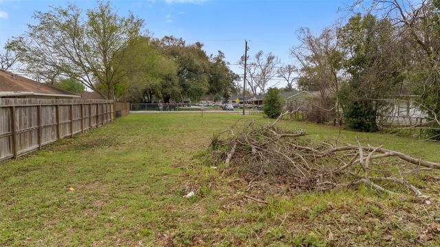 0 Veenstra Road, Houston, TX 77022