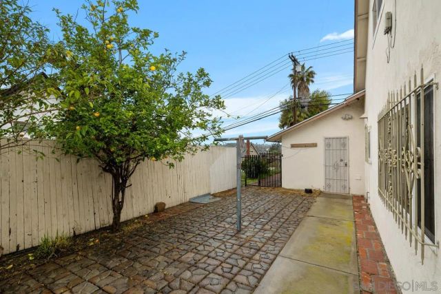 348 Sychar, 92114, CA 92114