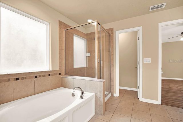 16405 EGRET CROSSING LANE, Lithia, FL 33547
