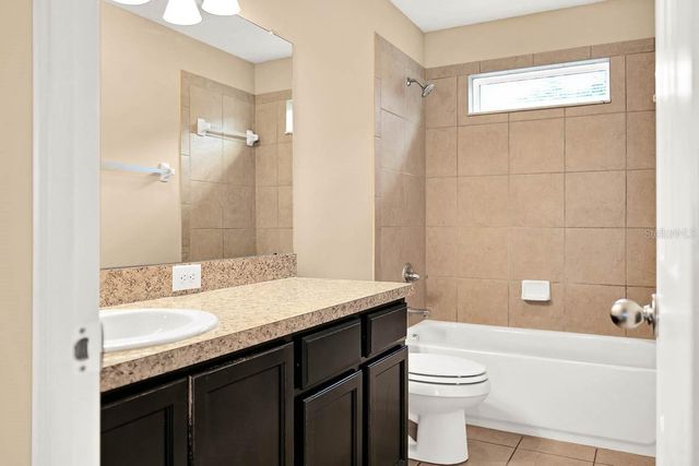 16405 EGRET CROSSING LANE, Lithia, FL 33547